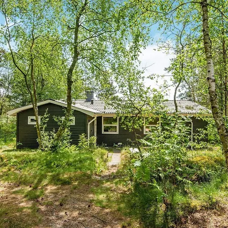 6 Person In Bording-by Traum Bording Stationsby